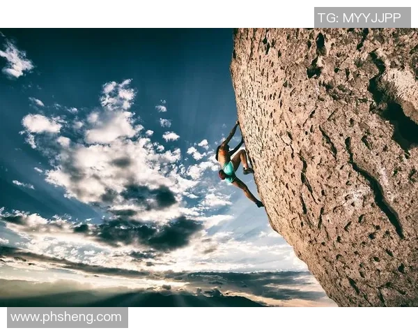 成都攀岩队团队协作引发热议背后的争议与思考