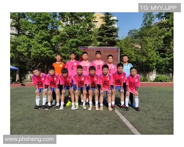 赛后分析:西安网球队与杭州网球队灵活性对比及战术探讨 赛后分析:西安网球队与杭州网球队灵活性对比及战术探讨