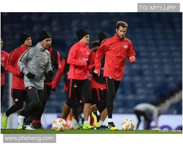 斯巴达与火车头精彩对决图片欣赏，感受足球激情与团队精神的碰撞