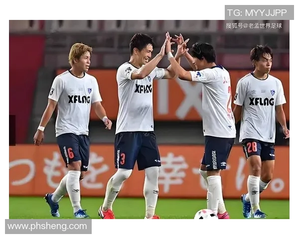 横冰水手与长崎航海的激烈对决揭示了足球战术与团队精神的完美结合 横冰水手与长崎航海的激烈对决揭示了足球战术与团队精神的完美结合