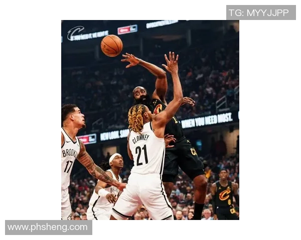 詹姆斯在对阵篮网的比赛中狂砍49分展现超强实力引发球迷热议