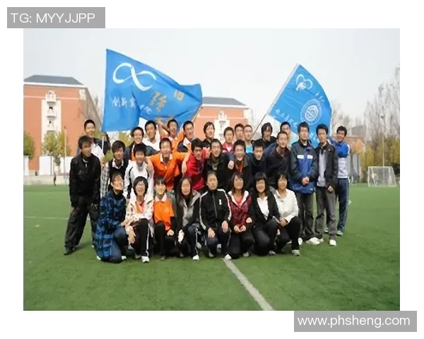 重庆飞盘队的防守体系解析与战术创新探讨 重庆飞盘队的防守体系解析与战术创新探讨