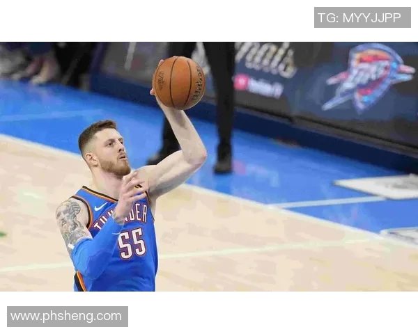 雷霆与鹈鹕激战正酣2月15日精彩对决引发球迷热议