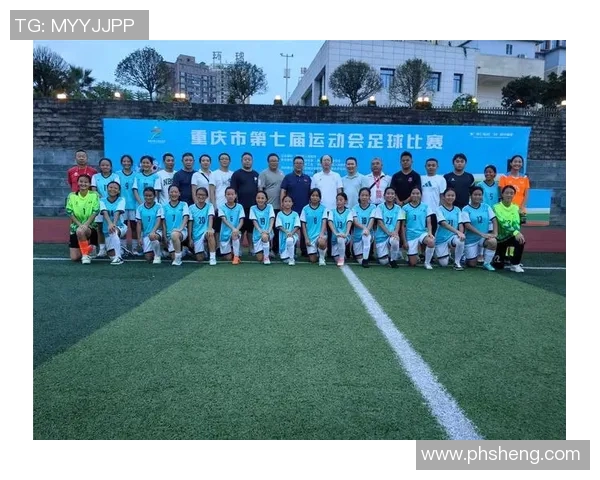 重庆足球队强势崛起荣登足球状态排行榜第四名引发热议 重庆足球队强势崛起荣登足球状态排行榜第四名引发热议