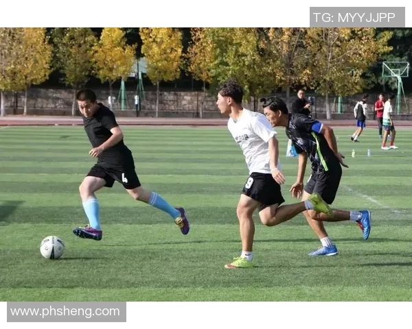 黄娜专访:从绿茵场到人生舞台的足球旅程回顾与展望 黄娜专访:从绿茵场到人生舞台的足球旅程回顾与展望