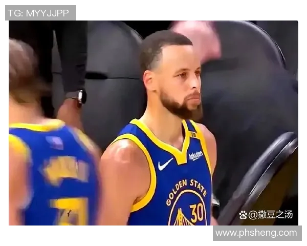 勇士对阵骑士比赛中库里意外受伤球队面临严峻考验